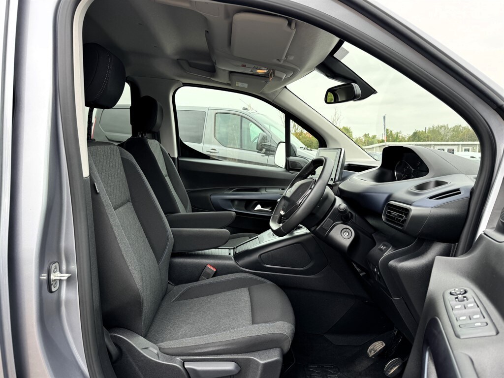 Used Peugeot Rifter 2023 for sale - 76312525: Photo 23