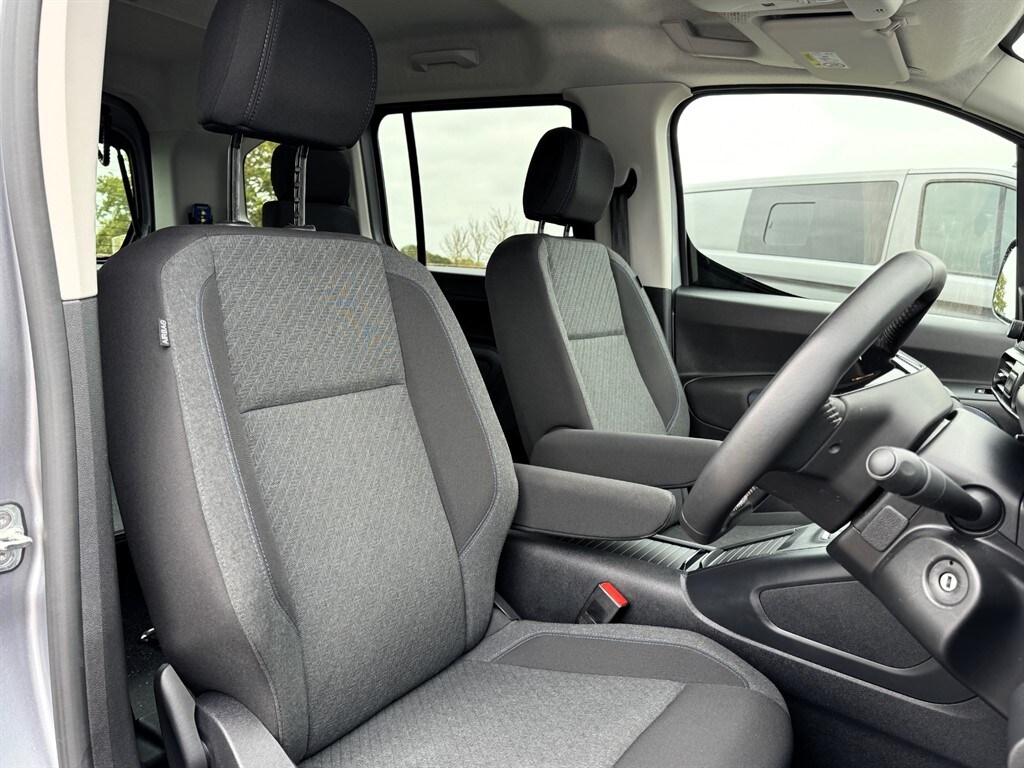 Used Peugeot Rifter 2023 for sale - 76312525: Photo 24