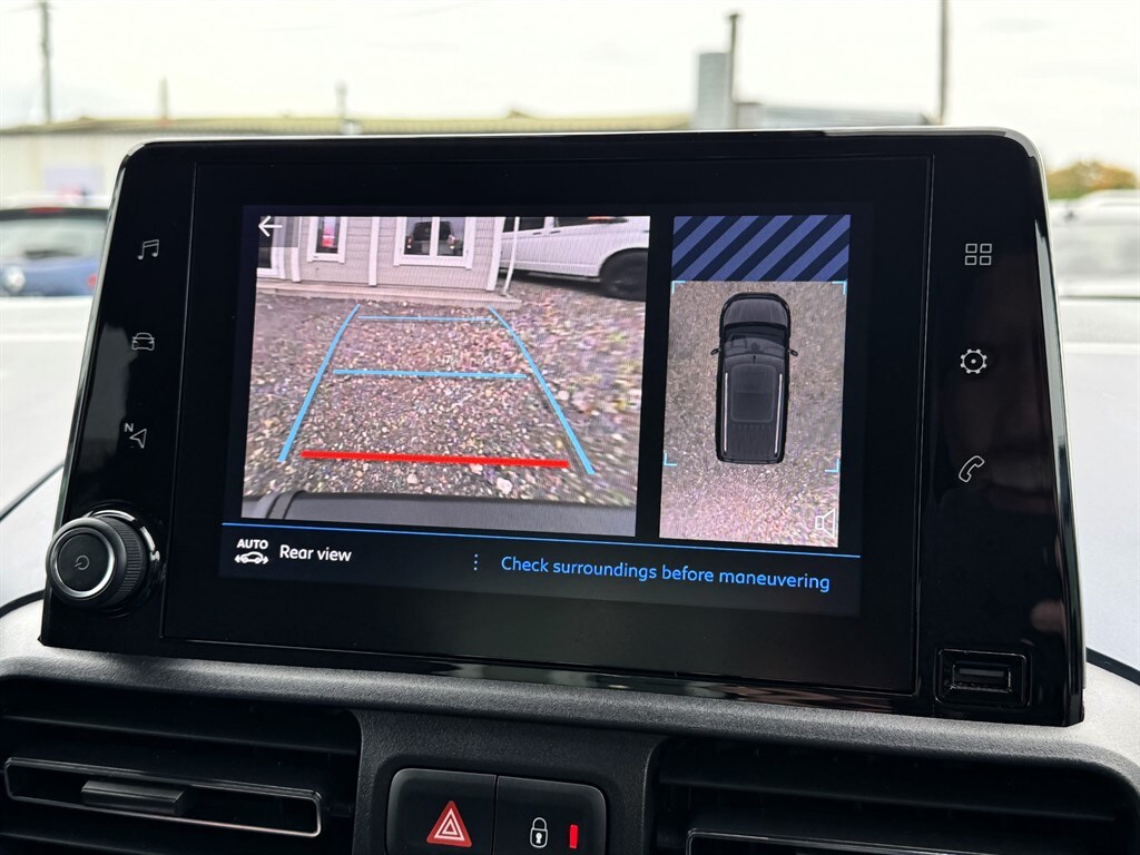 Used Peugeot Rifter 2023 for sale - 76312525: Photo 30