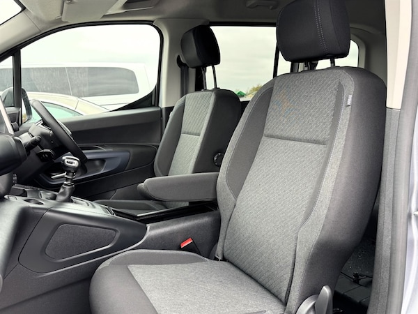 Used Peugeot Rifter 2023 for sale - 76312525: Photo 36