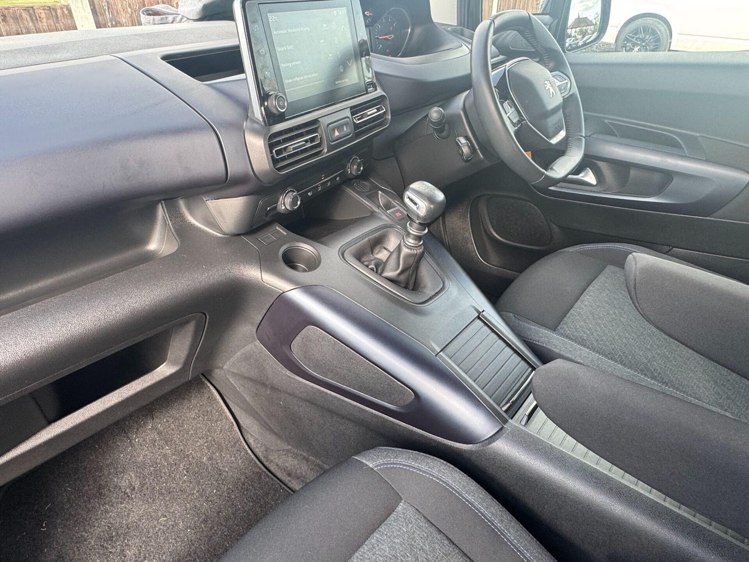 Used Peugeot Rifter 2022 for sale - 77306799: Photo 40