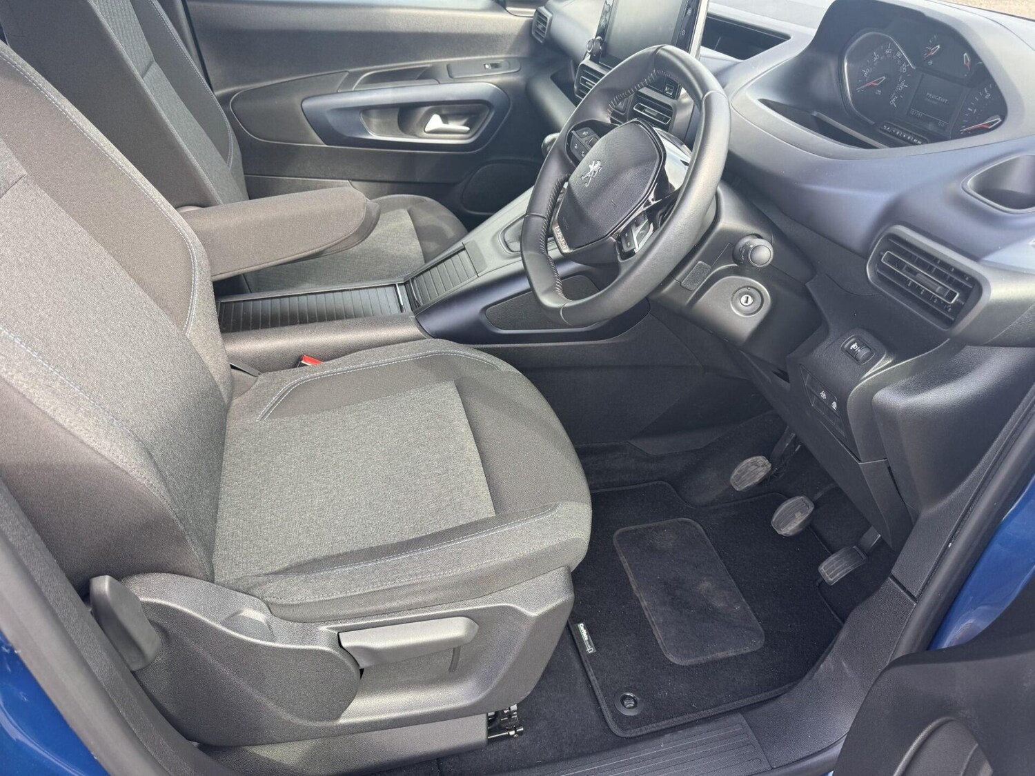 Used Peugeot Rifter 2022 for sale - 77412758: Photo 36