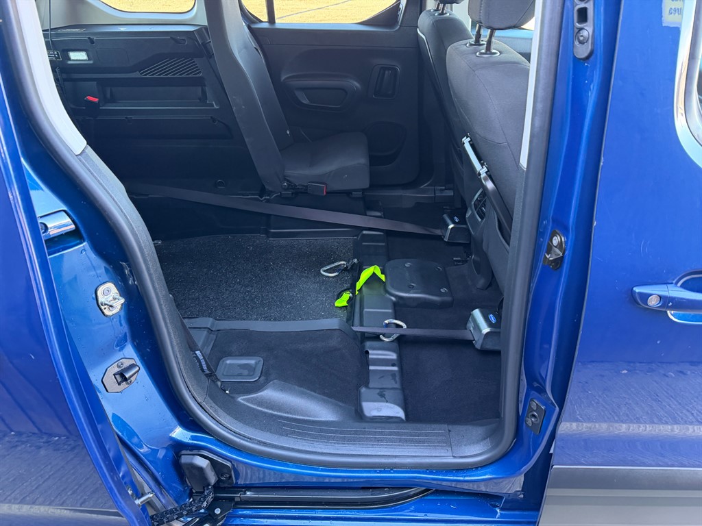 Used Peugeot Rifter 2021 for sale - 76640664: Photo 22