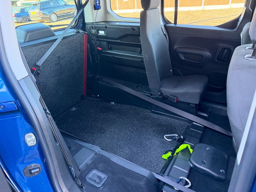 Used Peugeot Rifter 2021 for sale - 76640664: Photo 24