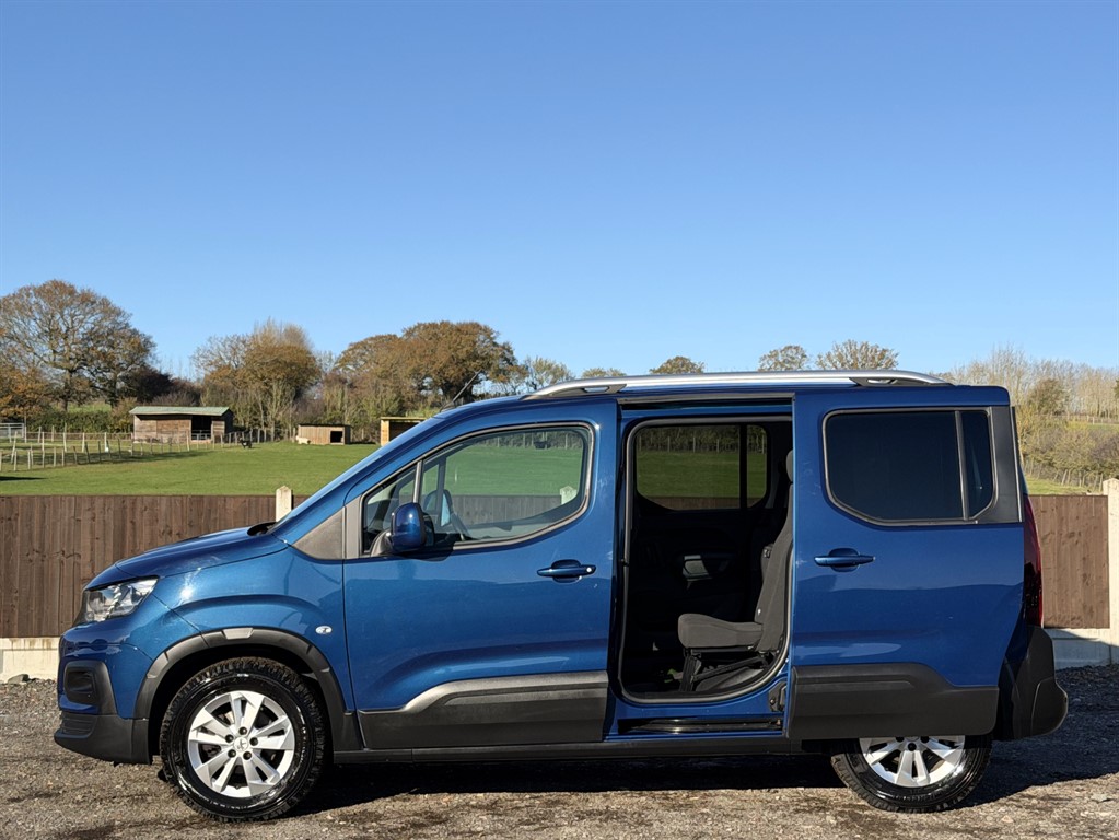 Used Peugeot Rifter 2021 for sale - 76640664: Photo 5