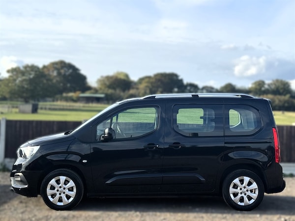 Used Vauxhall Combo Life 2020 for sale - 76112496: Photo 3