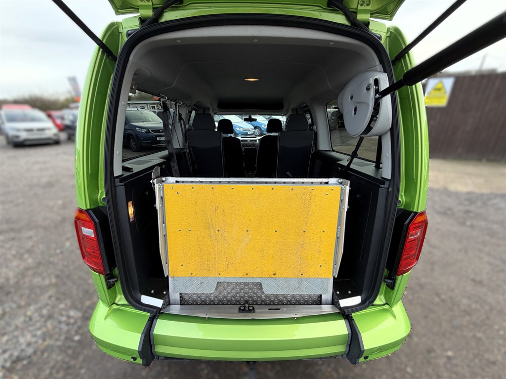 Used Volkswagen Caddy Maxi Life 2020 for sale - 76664620: Photo 14