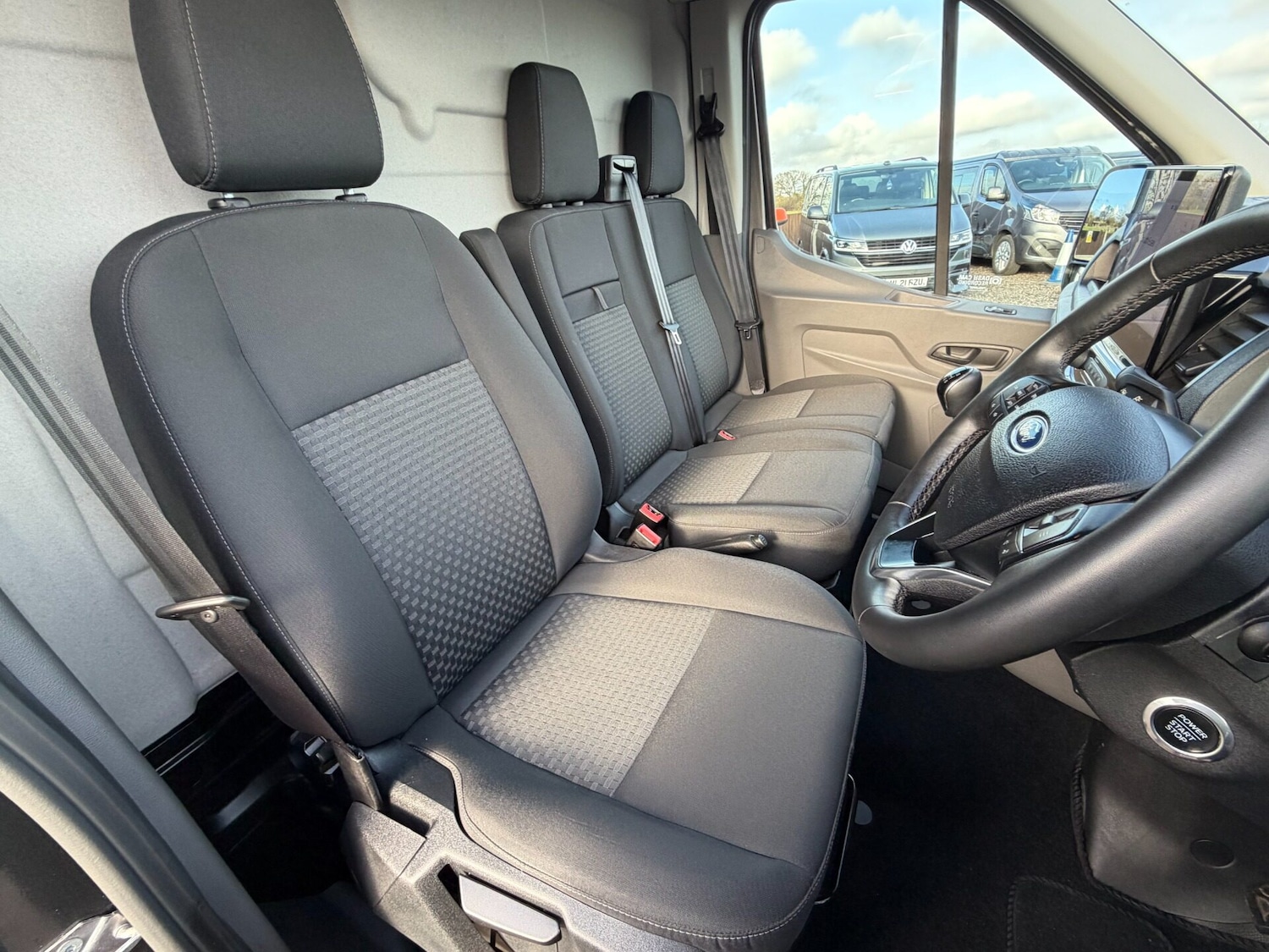 Used Ford Transit 2024 for sale - 77355119: Photo 25