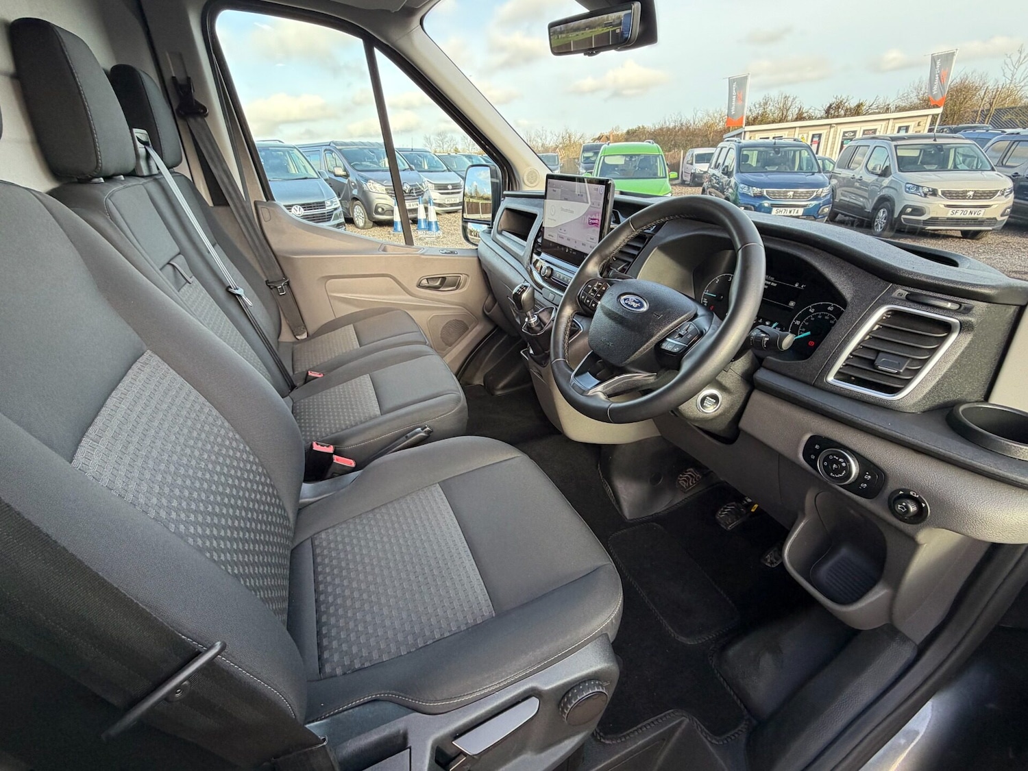 Used Ford Transit 2024 for sale - 77355119: Photo 26