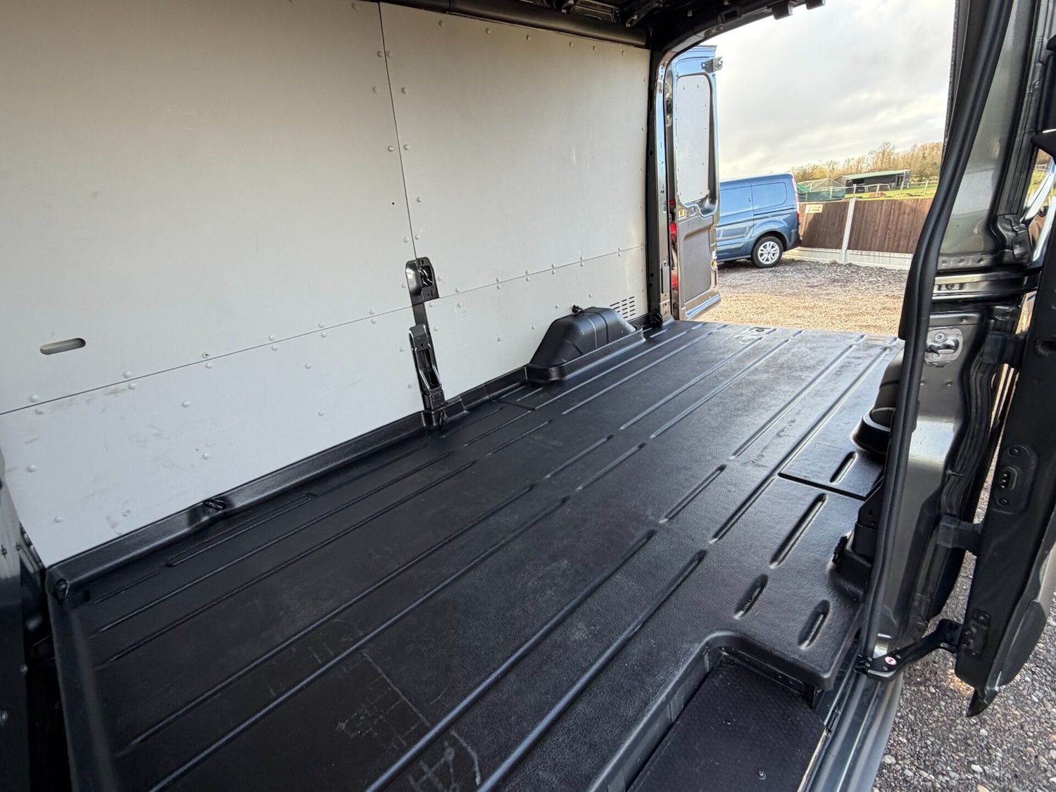 Used Ford Transit 2024 for sale - 77355119: Photo 9