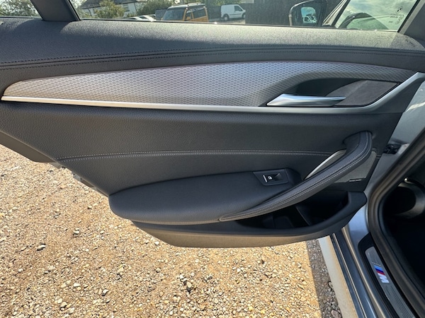 Used BMW 5 Series 2019 for sale - 76067235: Photo 28