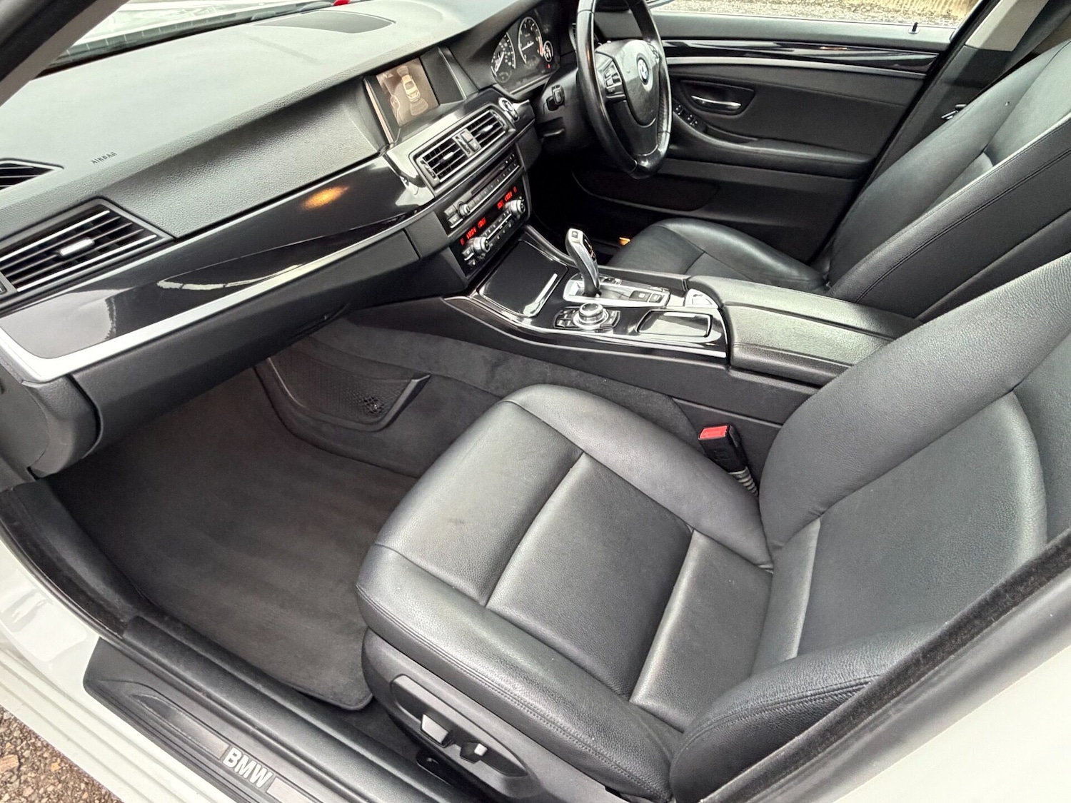 Used BMW 5 Series 2015 for sale - 77302866: Photo 28