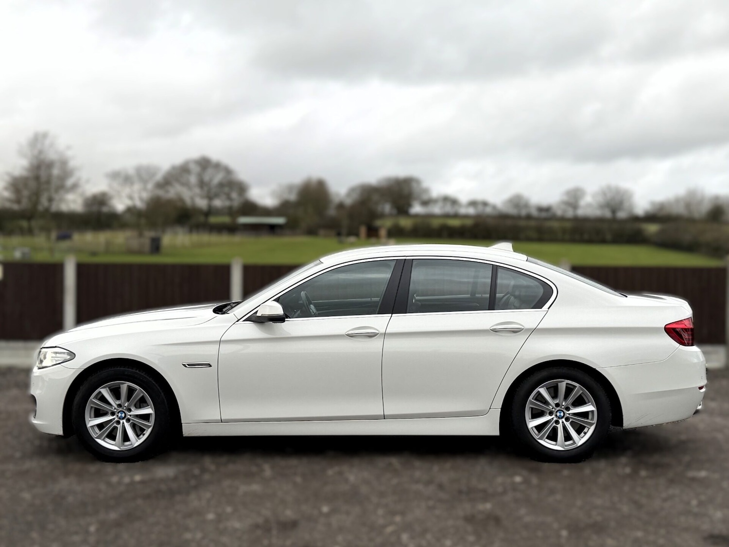 Used BMW 5 Series 2015 for sale - 77302866: Photo 3