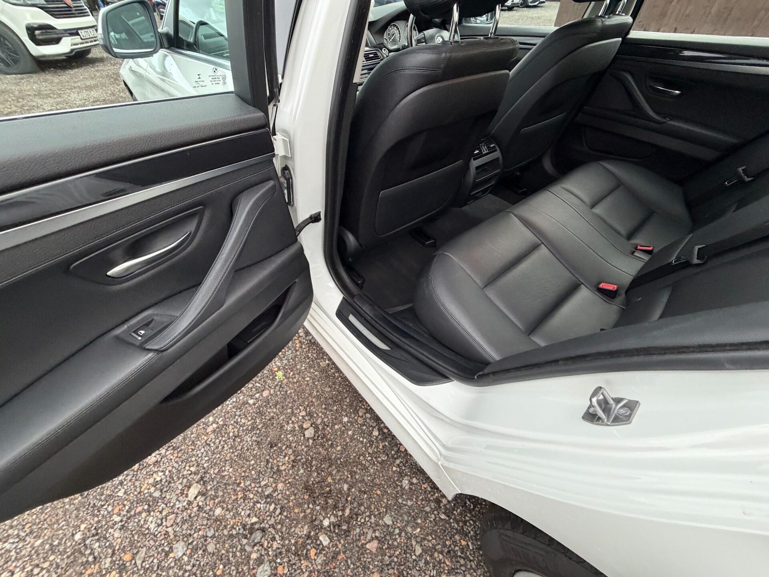 Used BMW 5 Series 2015 for sale - 77302866: Photo 32