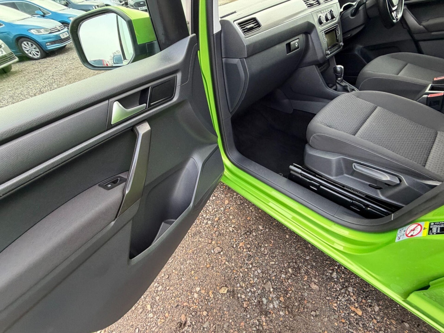 Used Volkswagen Caddy Maxi Life 2020 for sale - 77306795: Photo 38