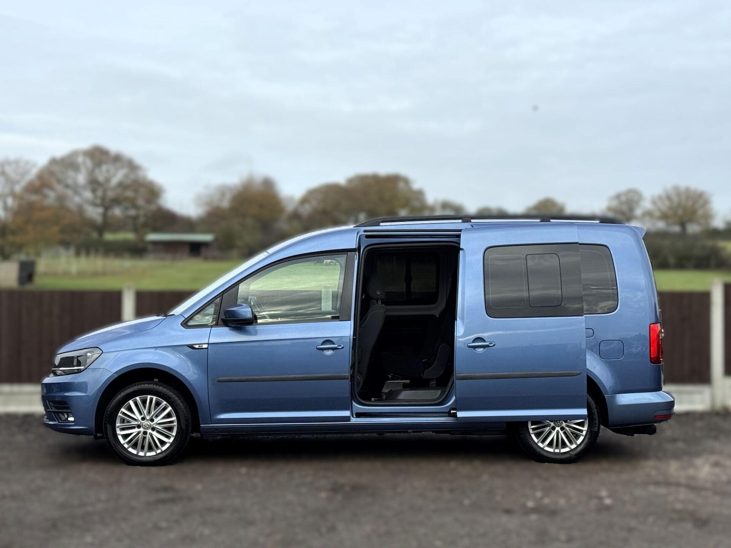 Used Volkswagen Caddy Maxi Life 2018 for sale - 77412757: Photo 6
