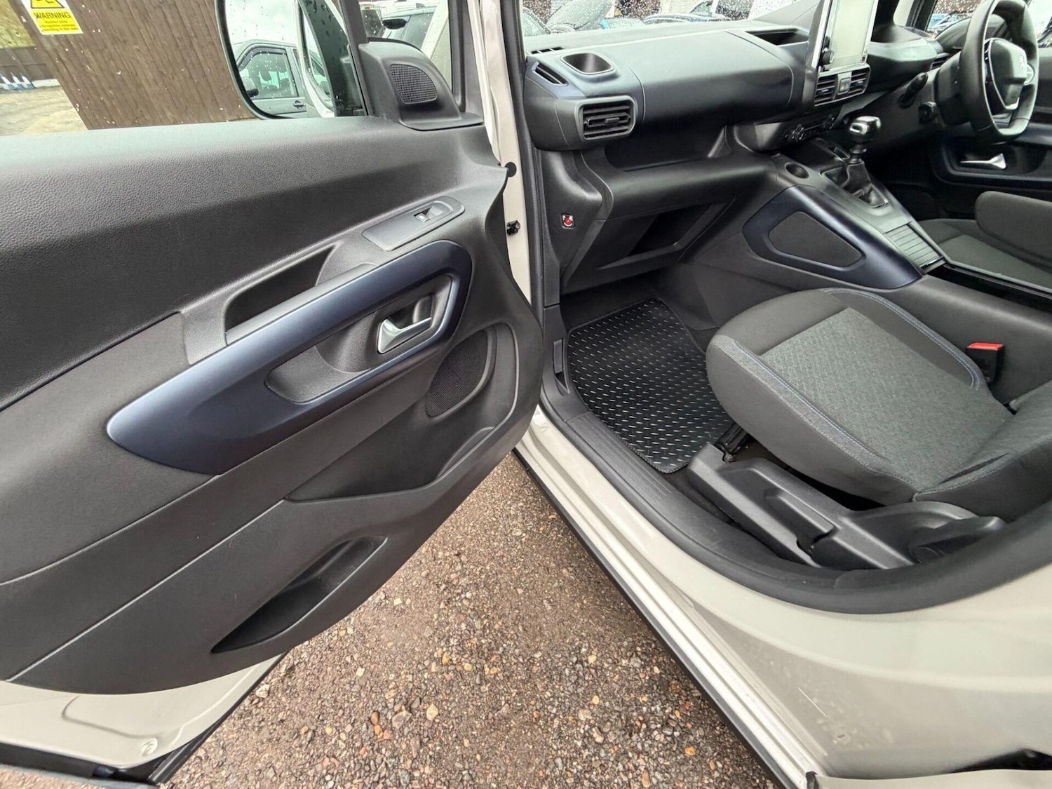 Used Peugeot Rifter 2021 for sale - 77282443: Photo 55