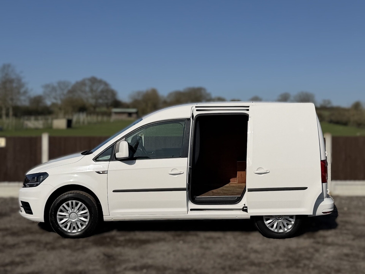 Used Volkswagen Caddy 2019 for sale - 77998627: Photo 4