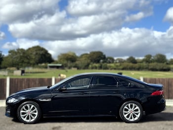 Used Jaguar XF 2020 for sale - 75959837: Photo
