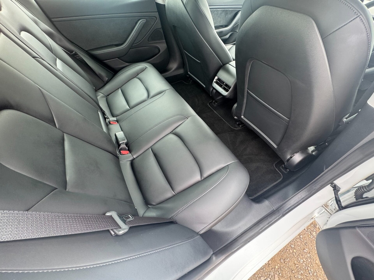 Used Tesla Model 3 2020 for sale - 78148421: Photo 26