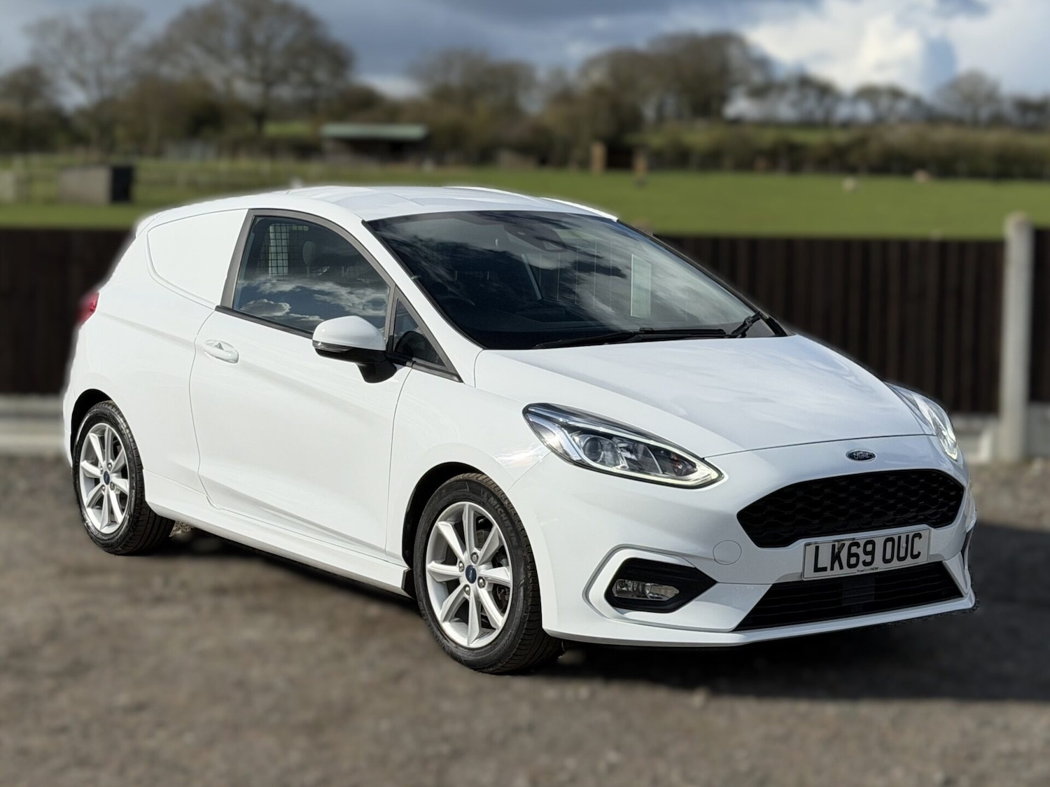 Used Ford Fiesta 2019 for sale - 77896054: Photo 10