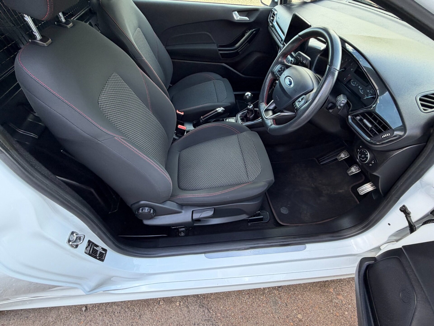 Used Ford Fiesta 2019 for sale - 77896054: Photo 14