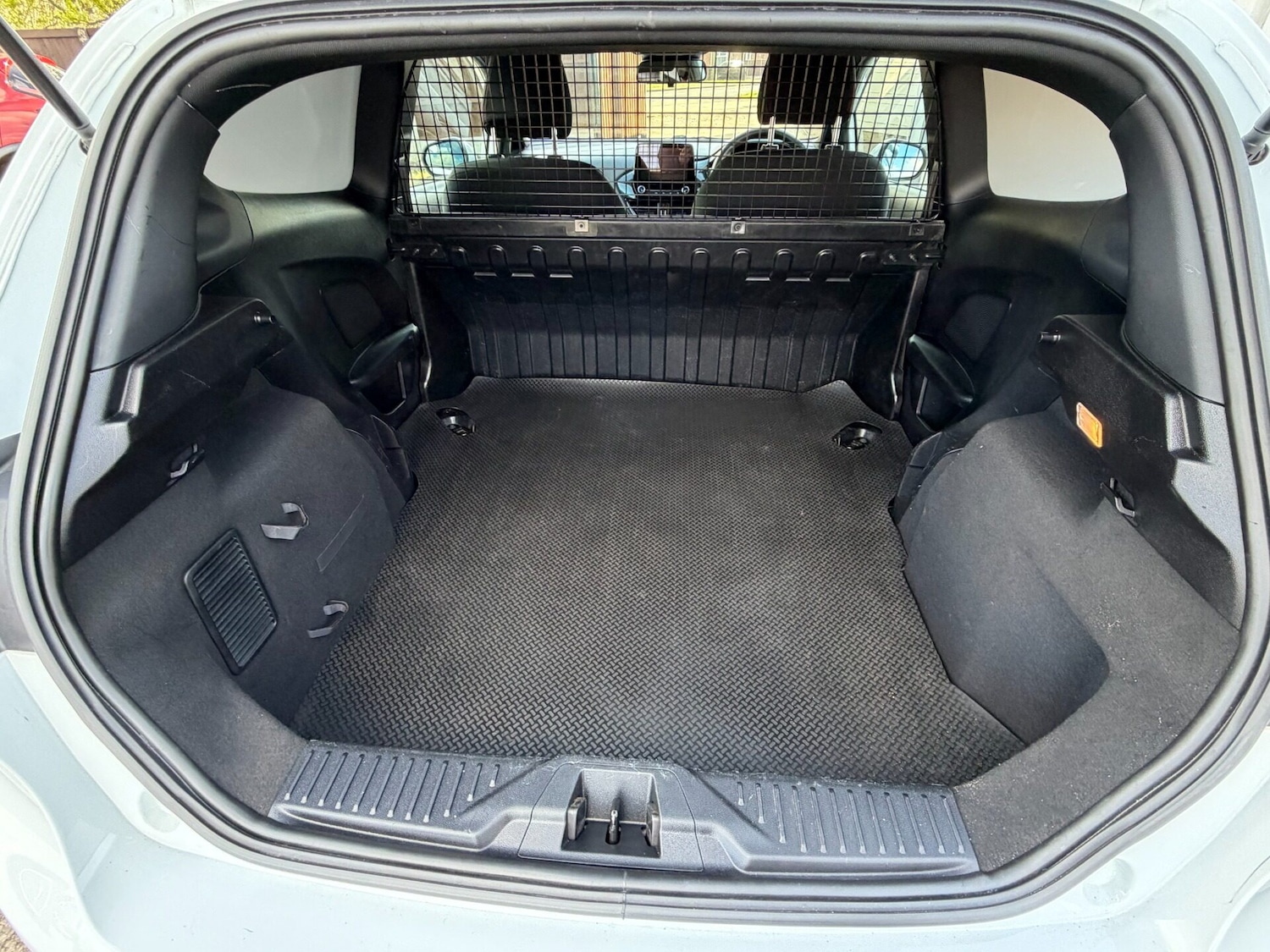 Used Ford Fiesta 2019 for sale - 77896054: Photo 6