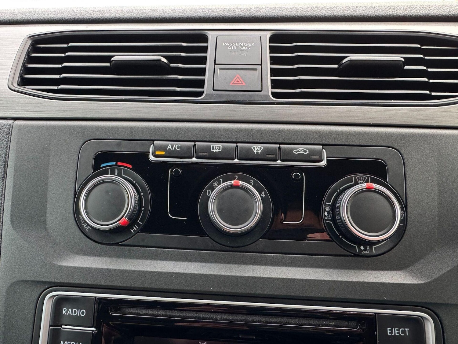 Used Volkswagen Caddy Maxi Life 2018 for sale - 78133155: Photo 38