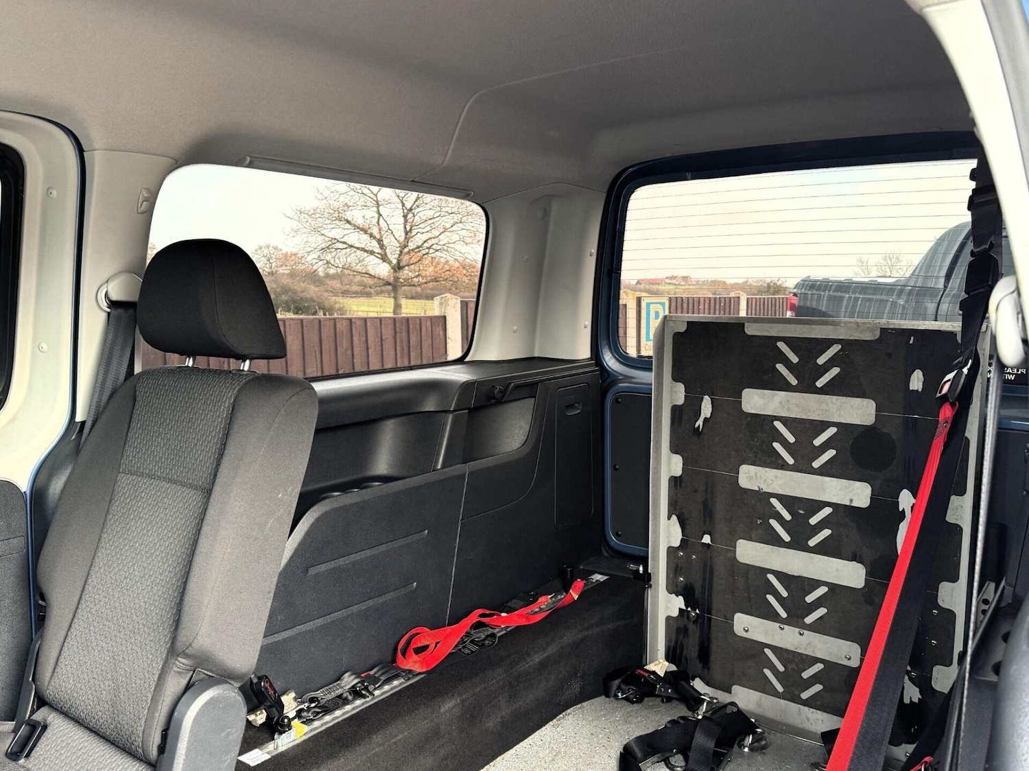 Used Volkswagen Caddy Maxi Life 2018 for sale - 78133155: Photo 8