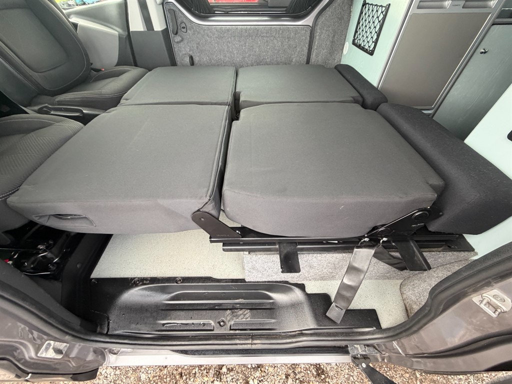 Used Renault Trafic 2018 for sale - 76696704: Photo 14