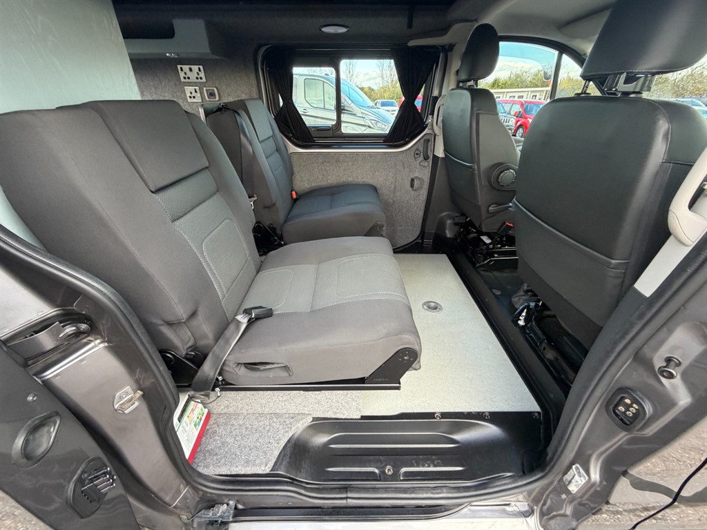 Used Renault Trafic 2018 for sale - 76696704: Photo 42