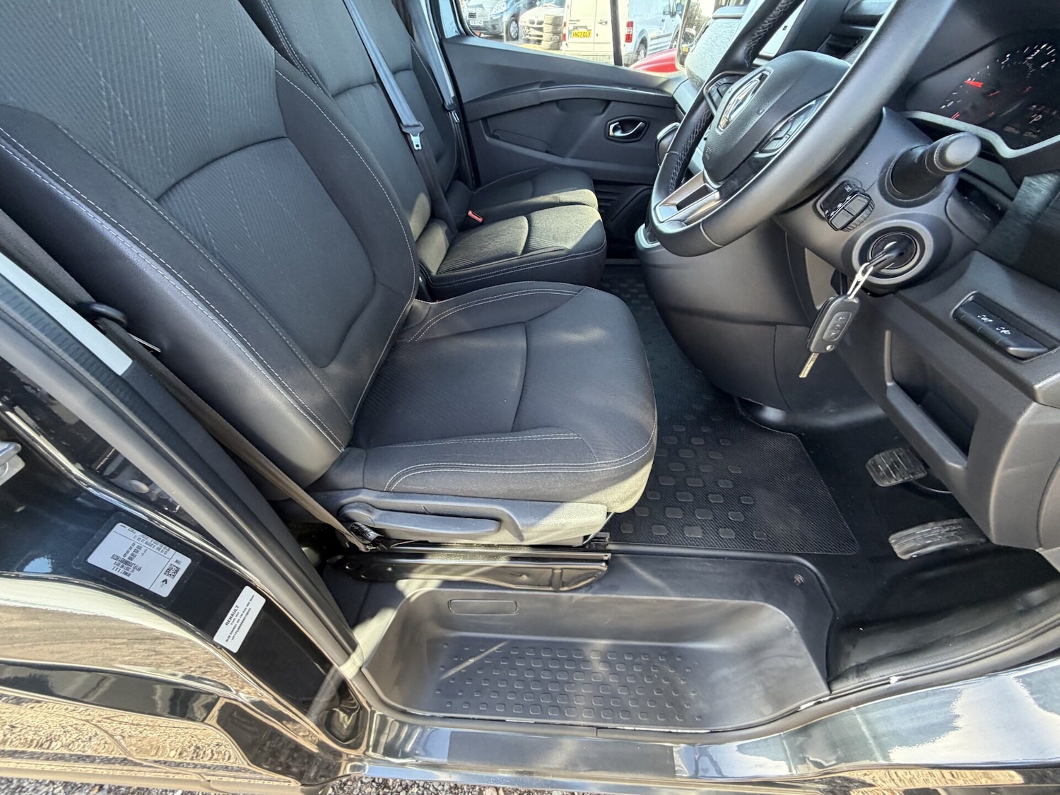 Used Renault Trafic 2022 for sale - 78056062: Photo 18