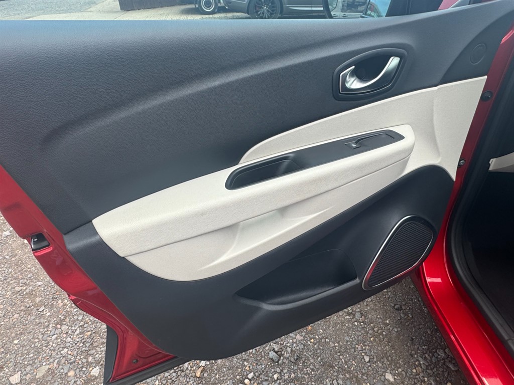 Used Renault Captur 2019 for sale - 77036464: Photo 18