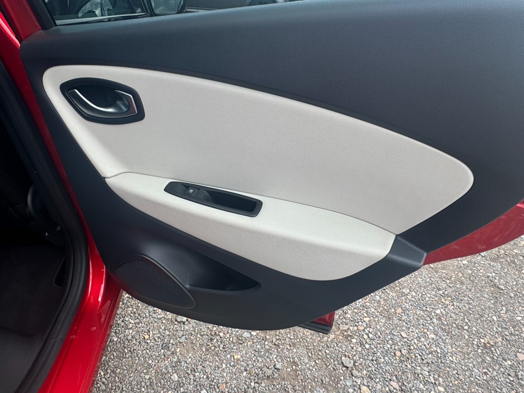 Used Renault Captur 2019 for sale - 77036464: Photo 21