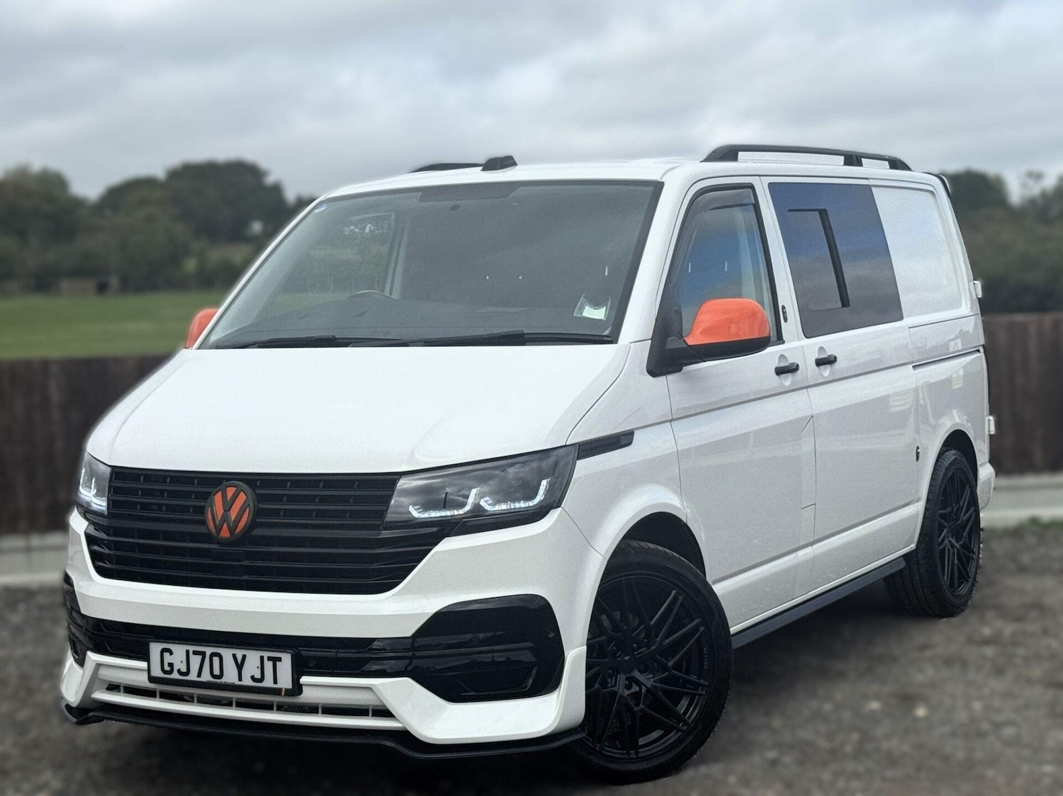 Used Volkswagen Transporter 2020 for sale - 77306802: Photo 1