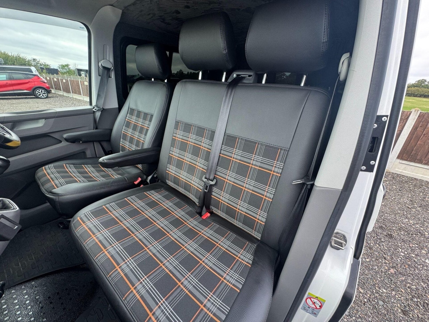 Used Volkswagen Transporter 2020 for sale - 77306802: Photo 43