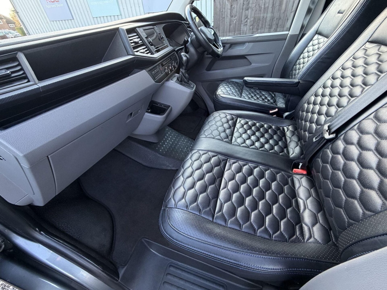 Used Volkswagen Transporter 2021 for sale - 77282455: Photo 34