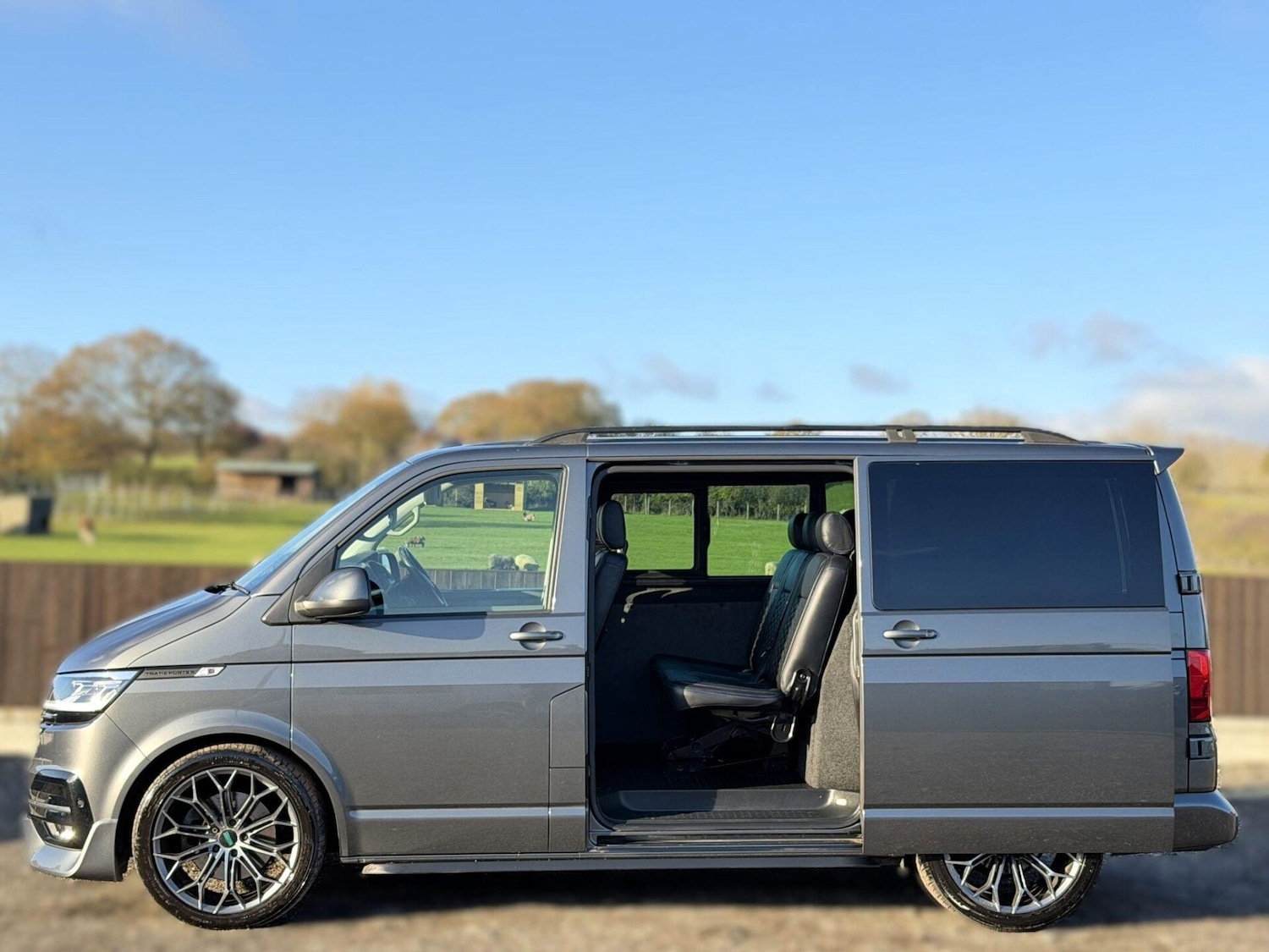 Used Volkswagen Transporter 2021 for sale - 77282455: Photo 4