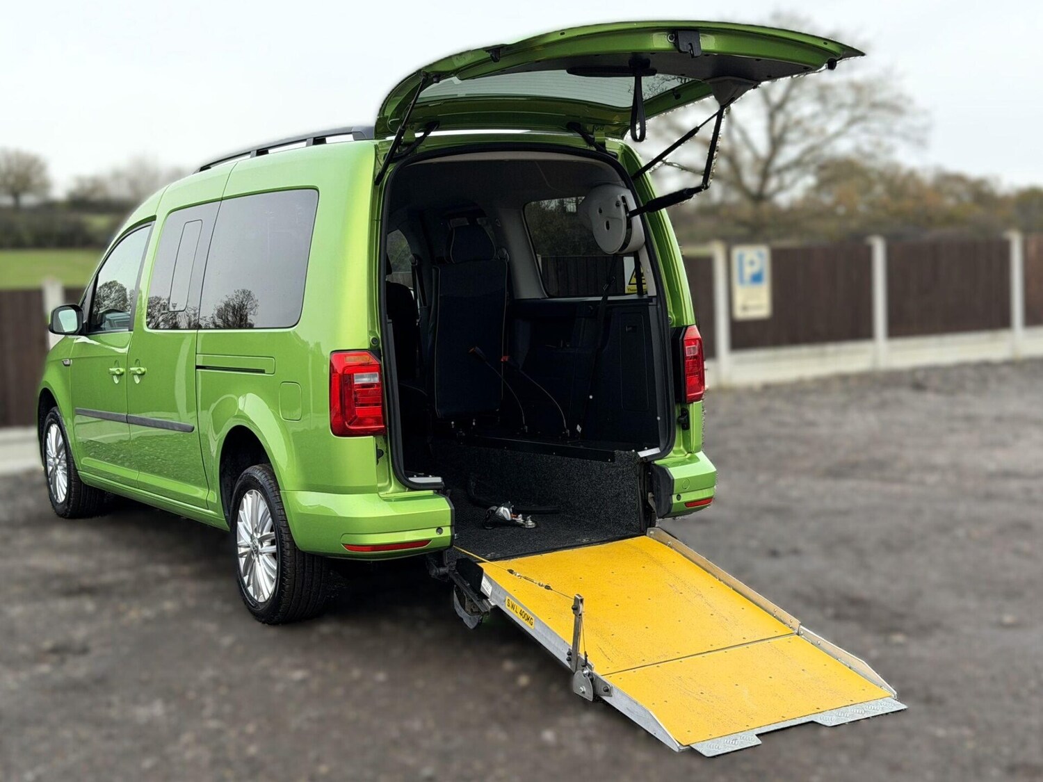 Used Volkswagen Caddy Maxi Life 2020 for sale - 77997133: Photo 11