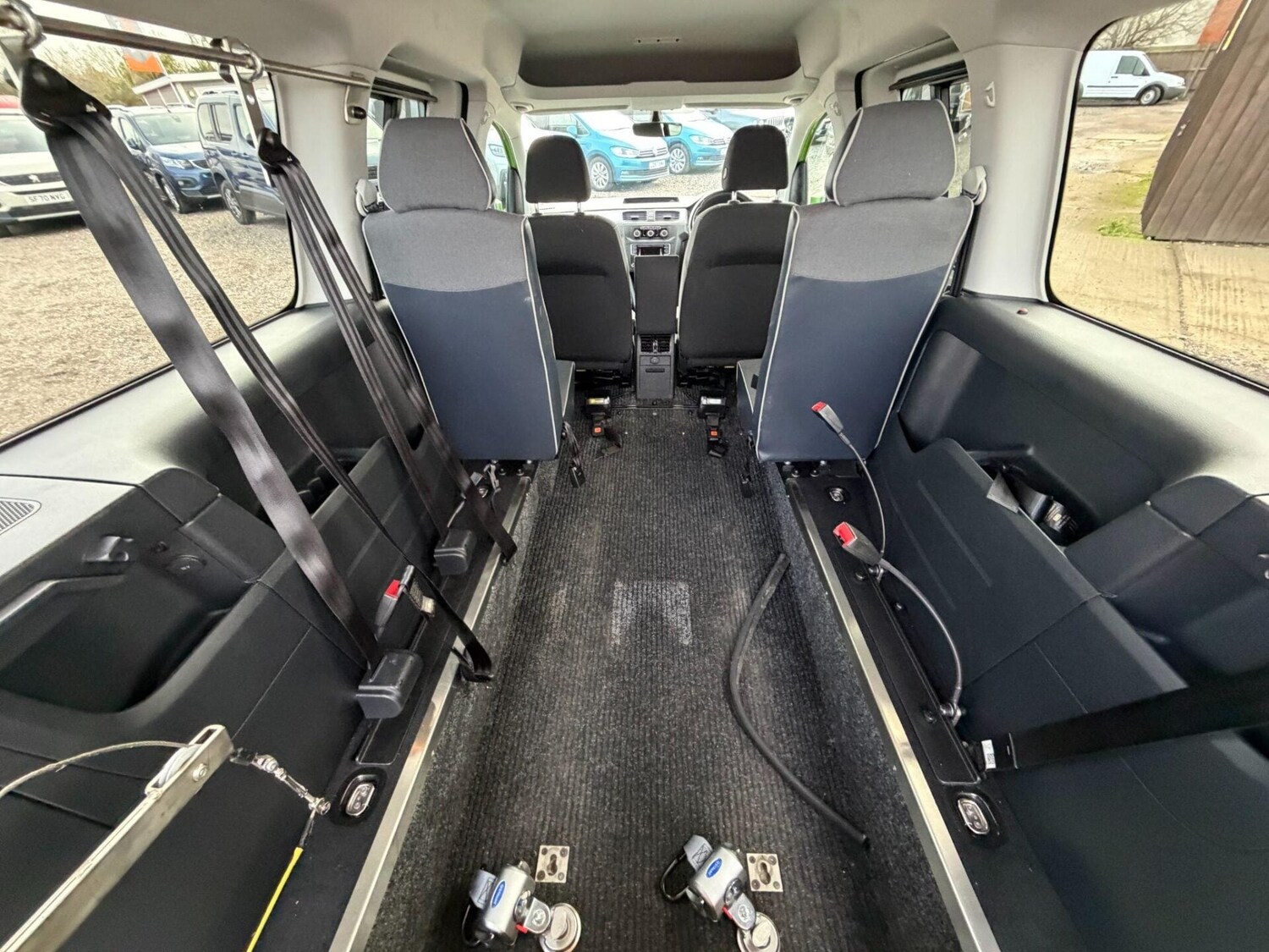 Used Volkswagen Caddy Maxi Life 2020 for sale - 77997133: Photo 17