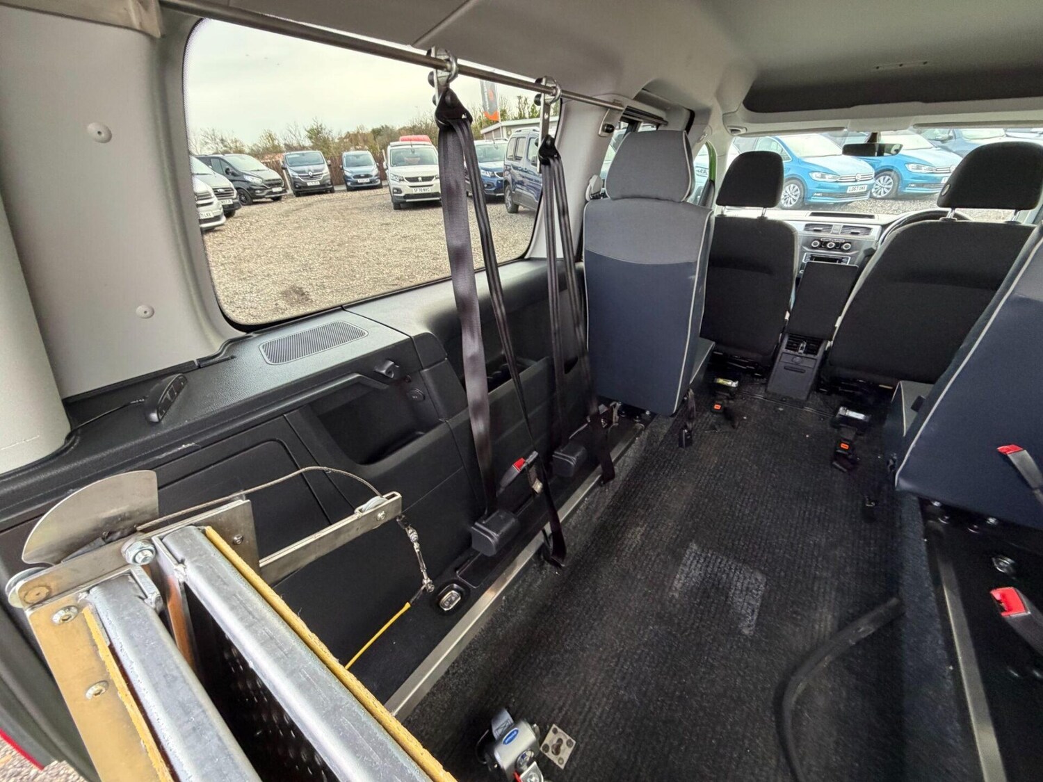 Used Volkswagen Caddy Maxi Life 2020 for sale - 77997133: Photo 18