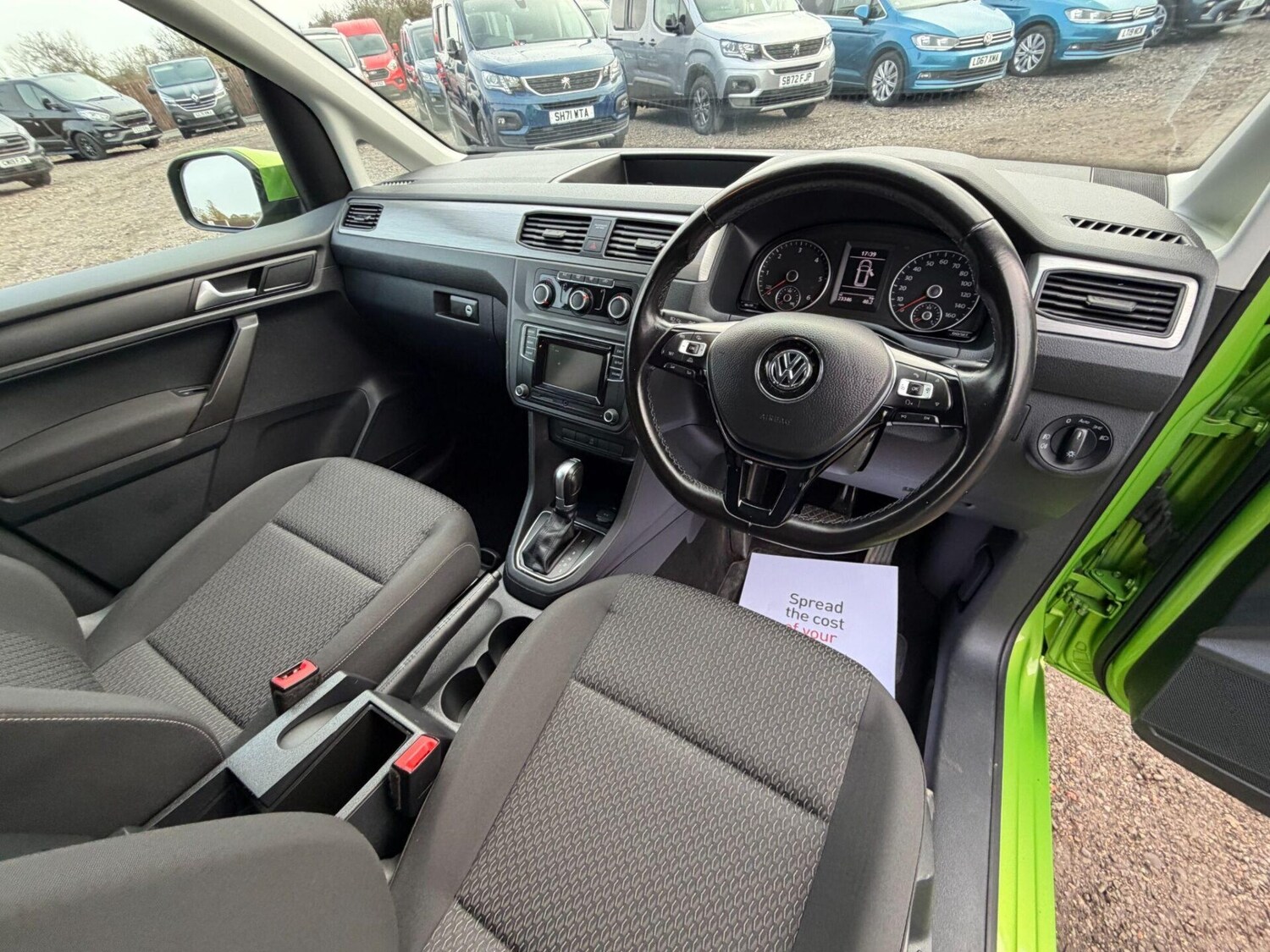 Used Volkswagen Caddy Maxi Life 2020 for sale - 77997133: Photo 35