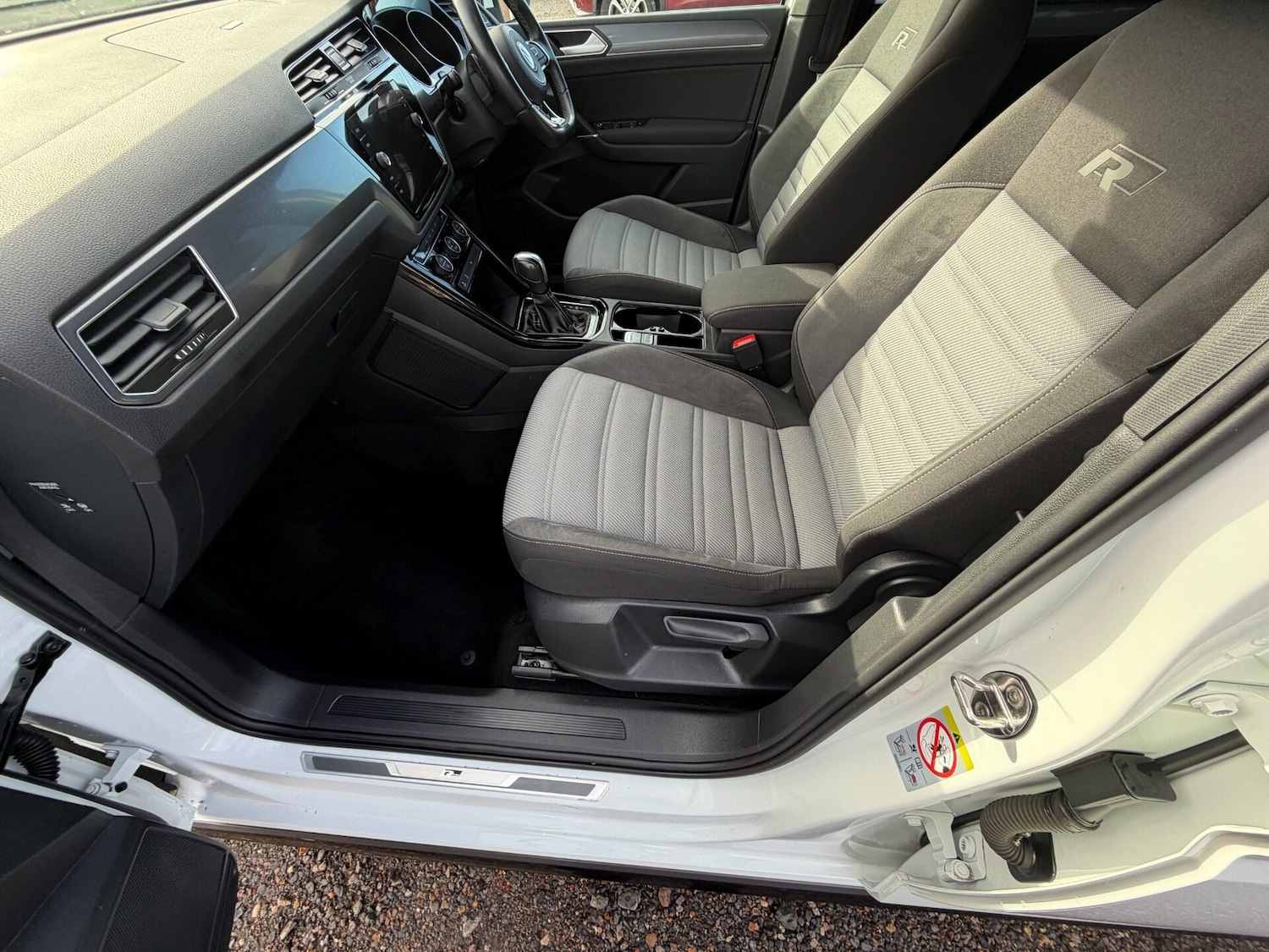 Used Ford Fiesta 2015 for sale - 77351302: Photo 22