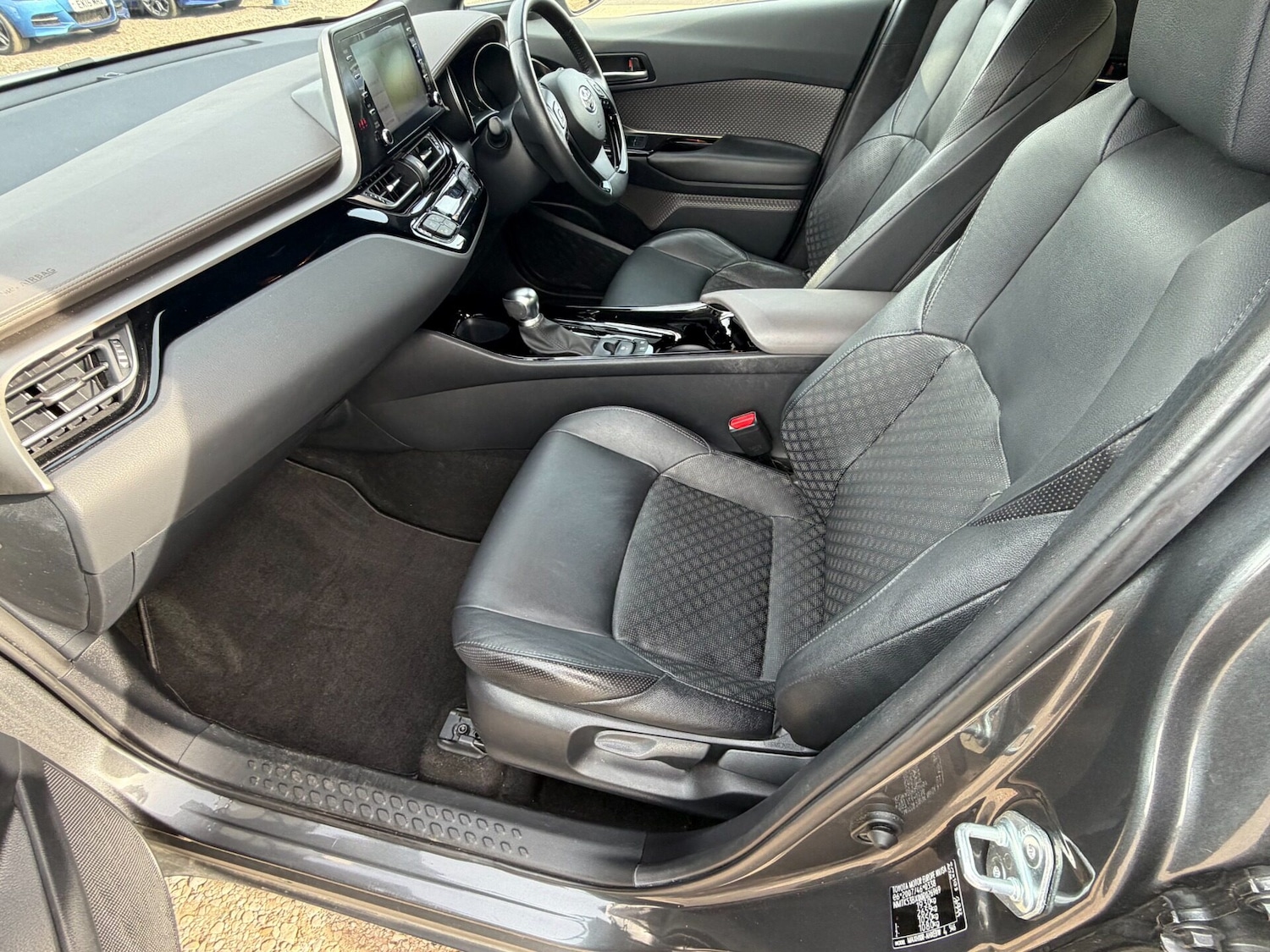 Used Toyota C-HR 2020 for sale - 78201573: Photo 16