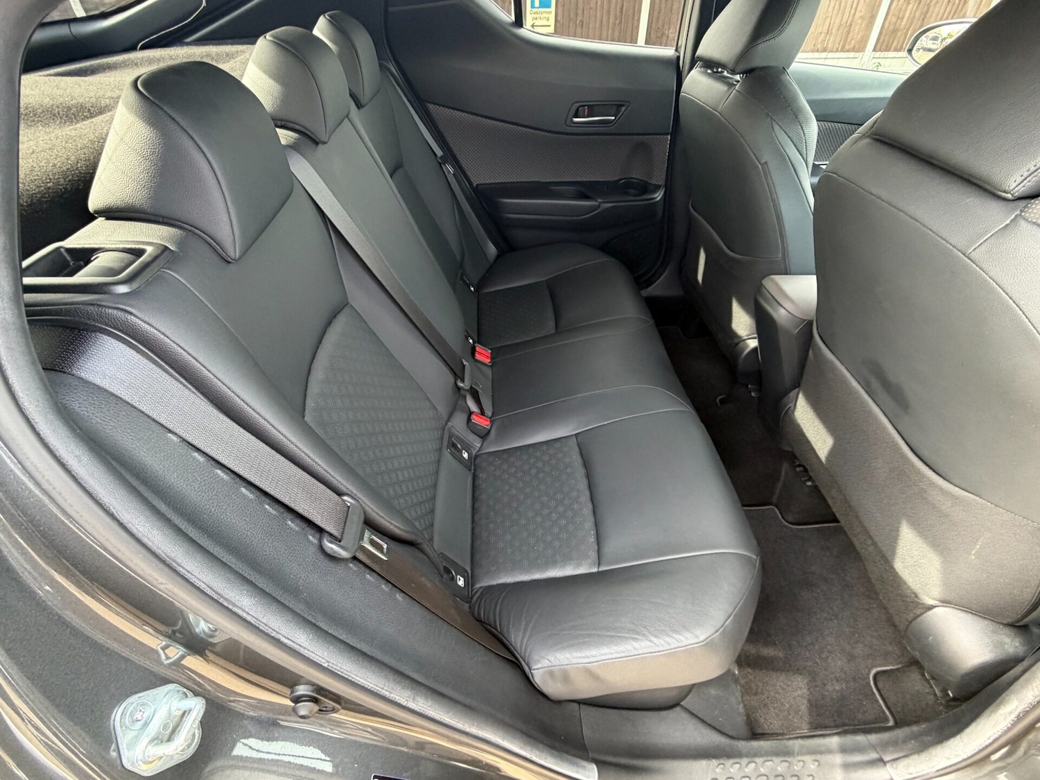 Used Toyota C-HR 2020 for sale - 78201573: Photo 19