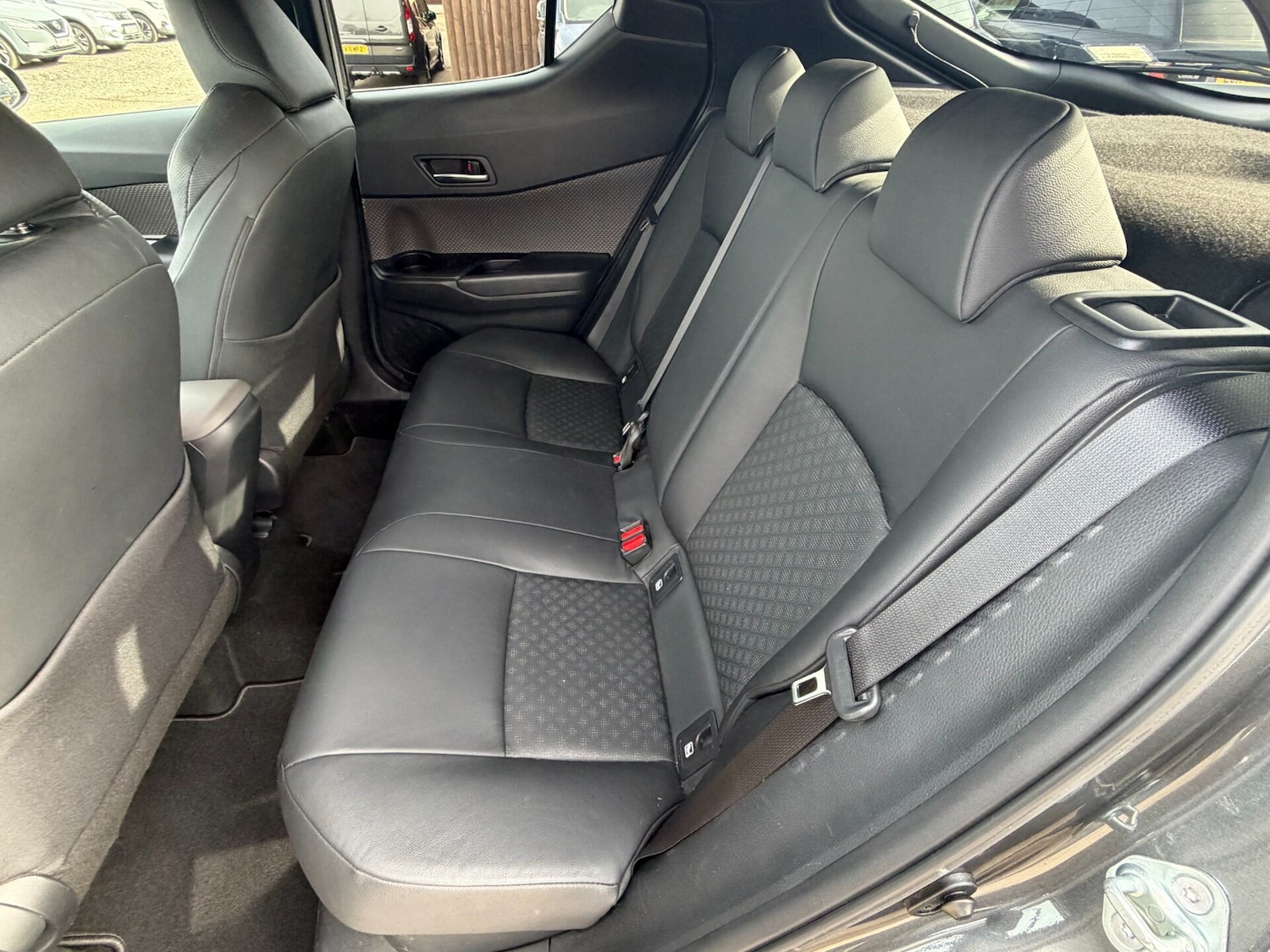 Used Toyota C-HR 2020 for sale - 78201573: Photo 20