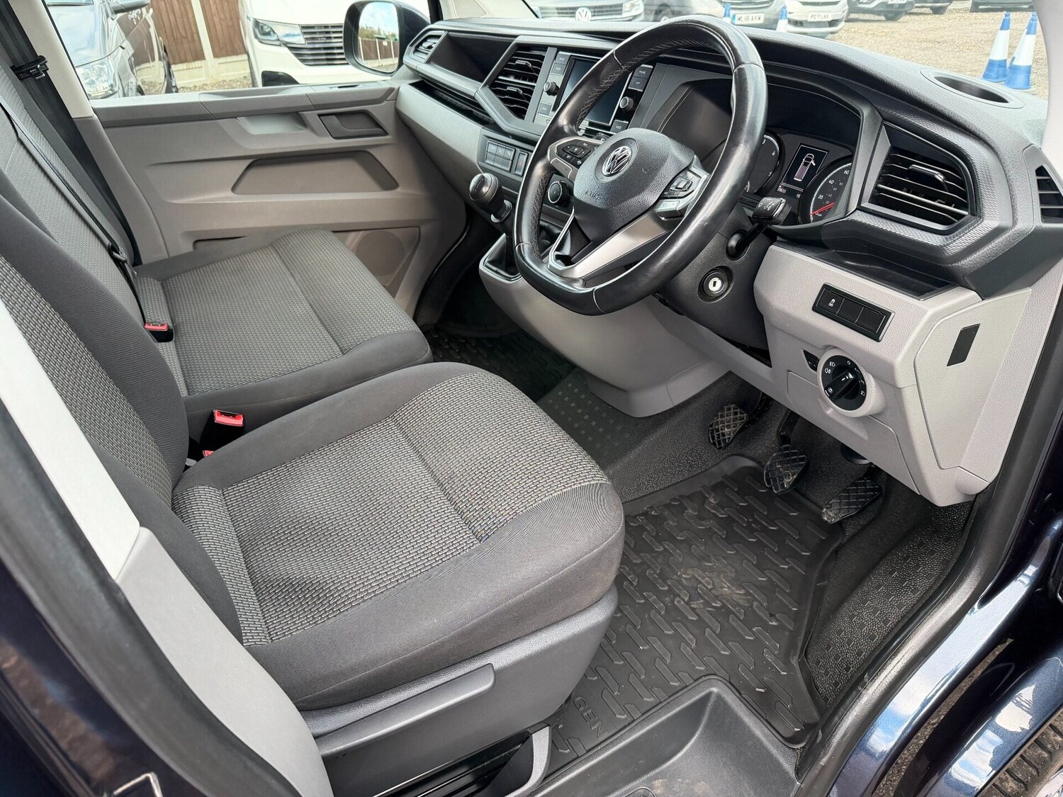 Used Volkswagen Transporter 2020 for sale - 78148425: Photo 22