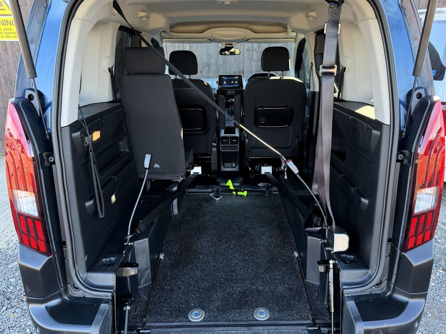 Used Peugeot Rifter 2021 for sale - 77306800: Photo 15