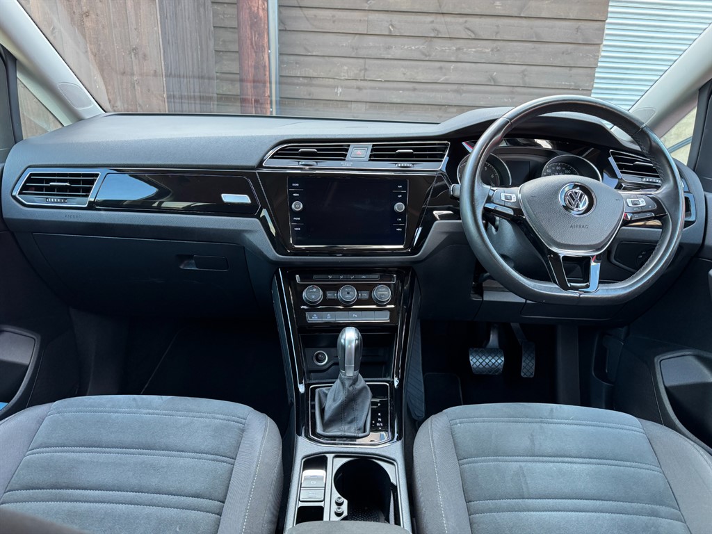 Used Volkswagen Touran 2019 for sale - 76172527: Photo 33