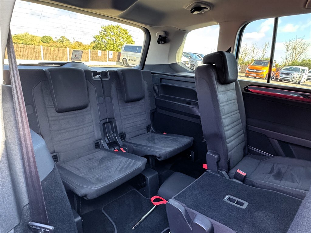 Used Volkswagen Touran 2019 for sale - 76172527: Photo 37